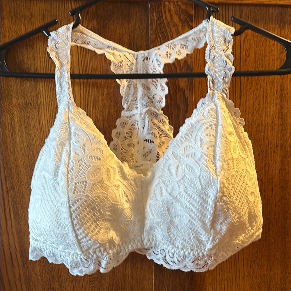Maurice’s Elegant White Lace Bralette